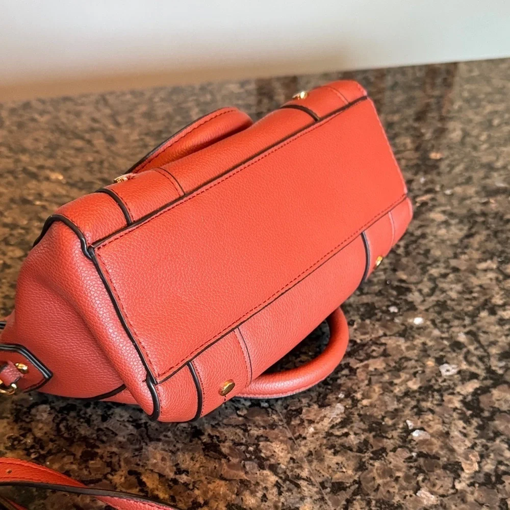 Steve Madden Satchel Bag with crossbody EUC